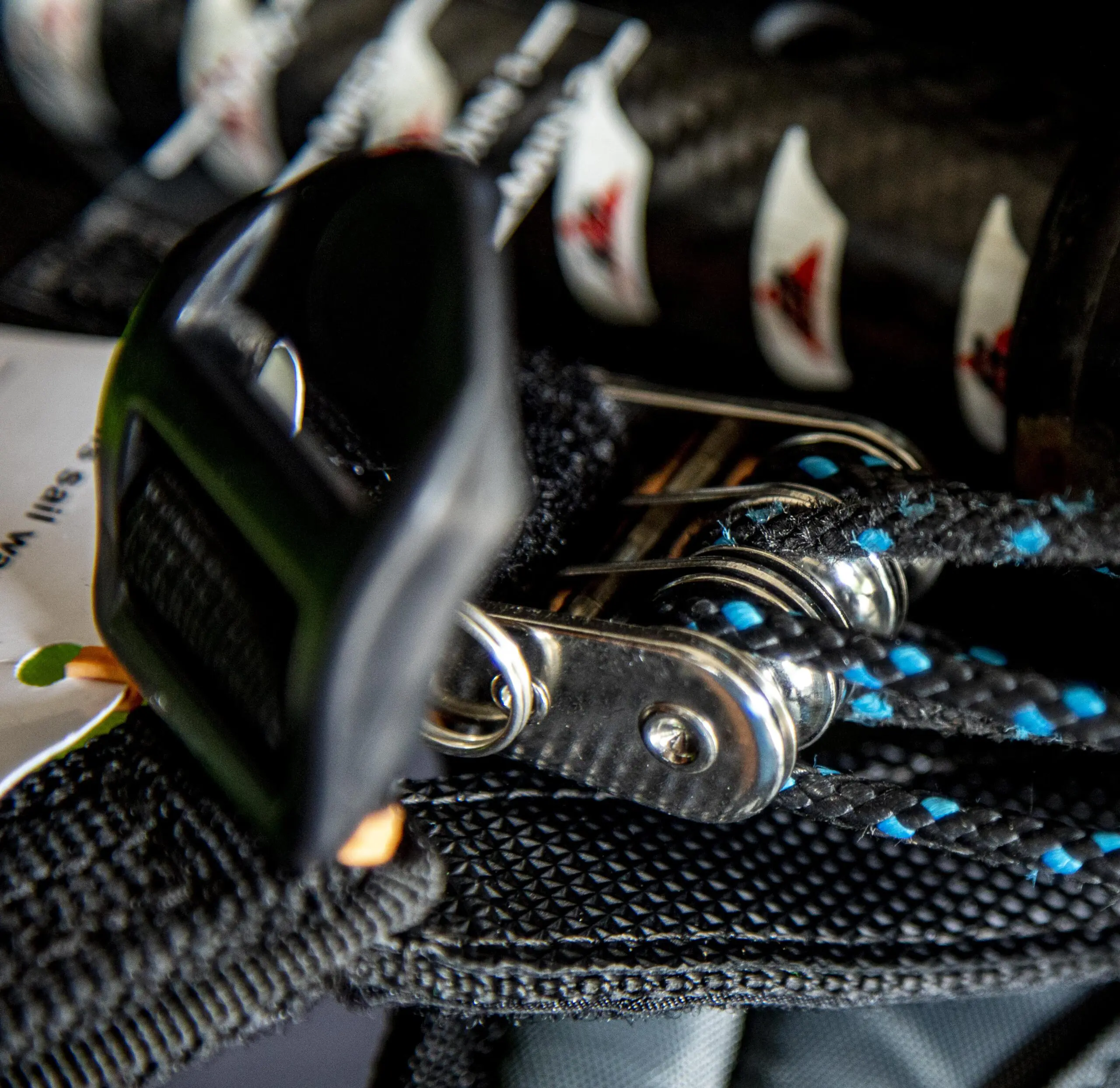 Ezzy Wave Windsurfing Sail 2023 - Image 9