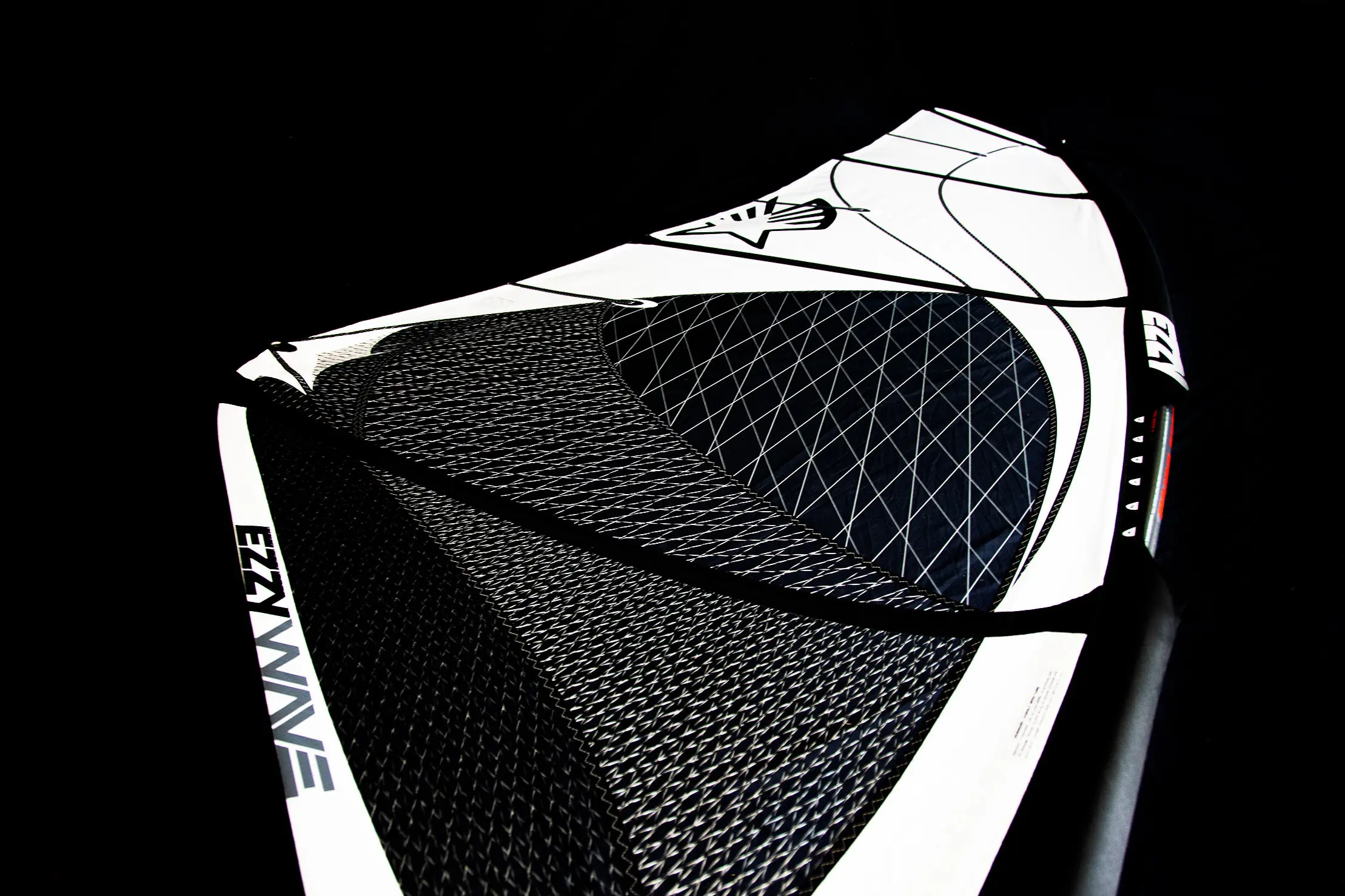 Ezzy Wave Windsurfing Sail 2023 - Image 8