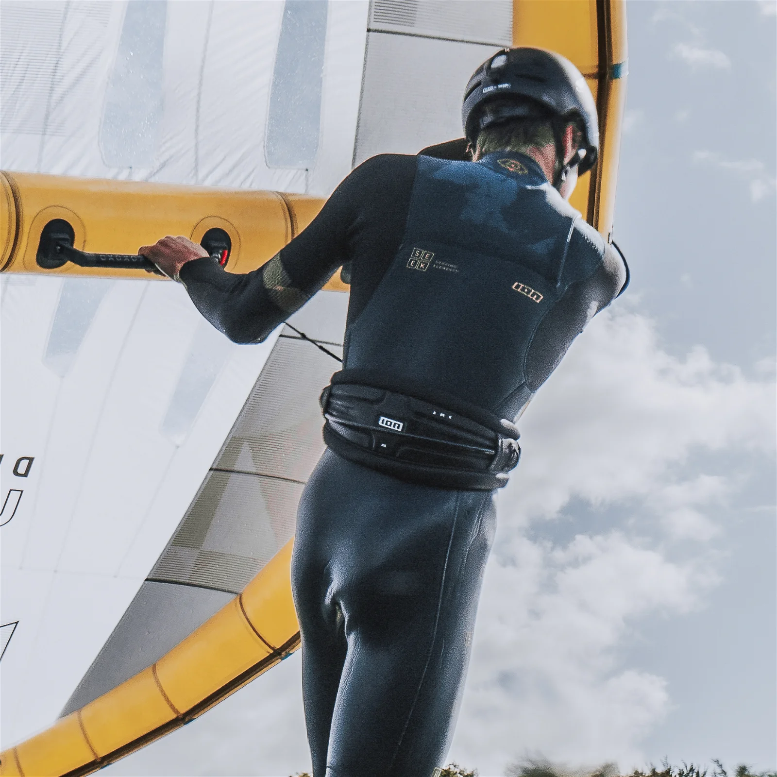 ION Arc Waist Wing Foil Harness - Image 4