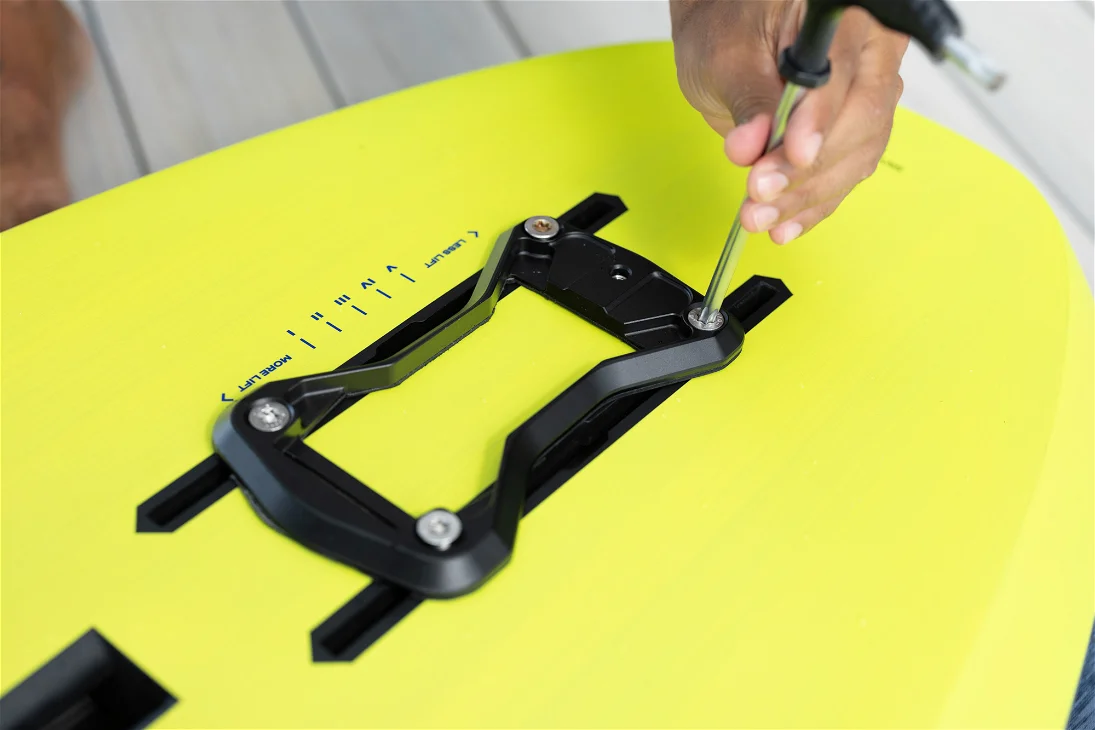 Duotone Aero Mid QM SLS Carbon Mast - Image 7