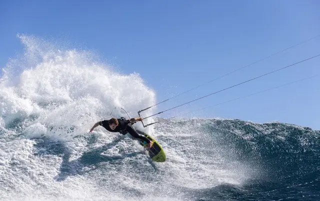 Duotone Neo D/LAB Kitesurfing Kite 2025 - Image 2