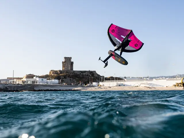 Duotone Unit Wing 2025 - Image 10