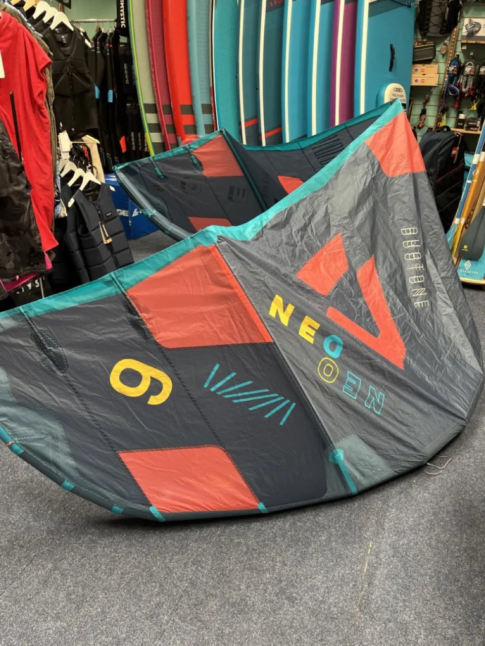 Used Duotone Neo Kitesurfing Kite 2023