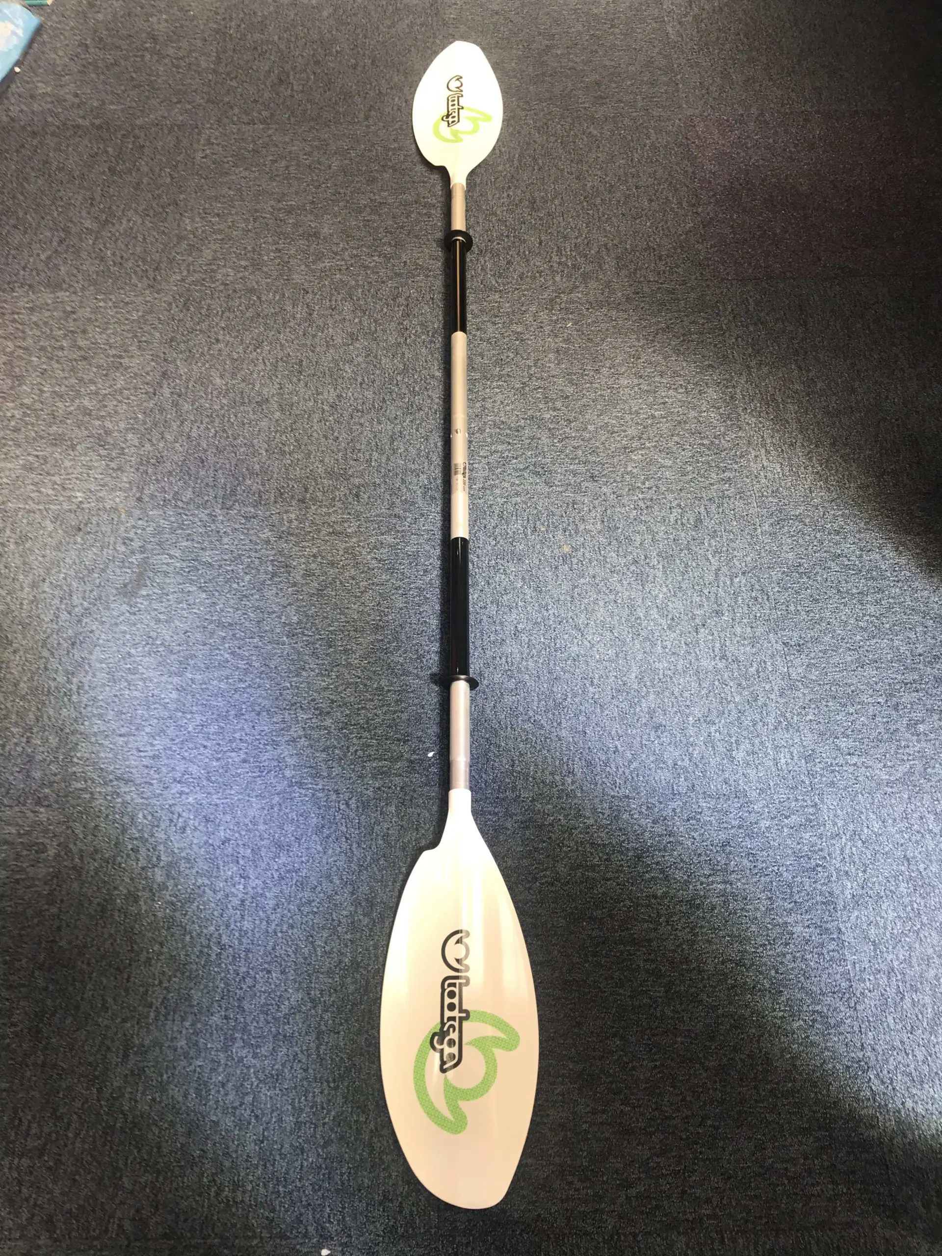 Tootega Kayak 2 Part Paddle 220cm - Image 2