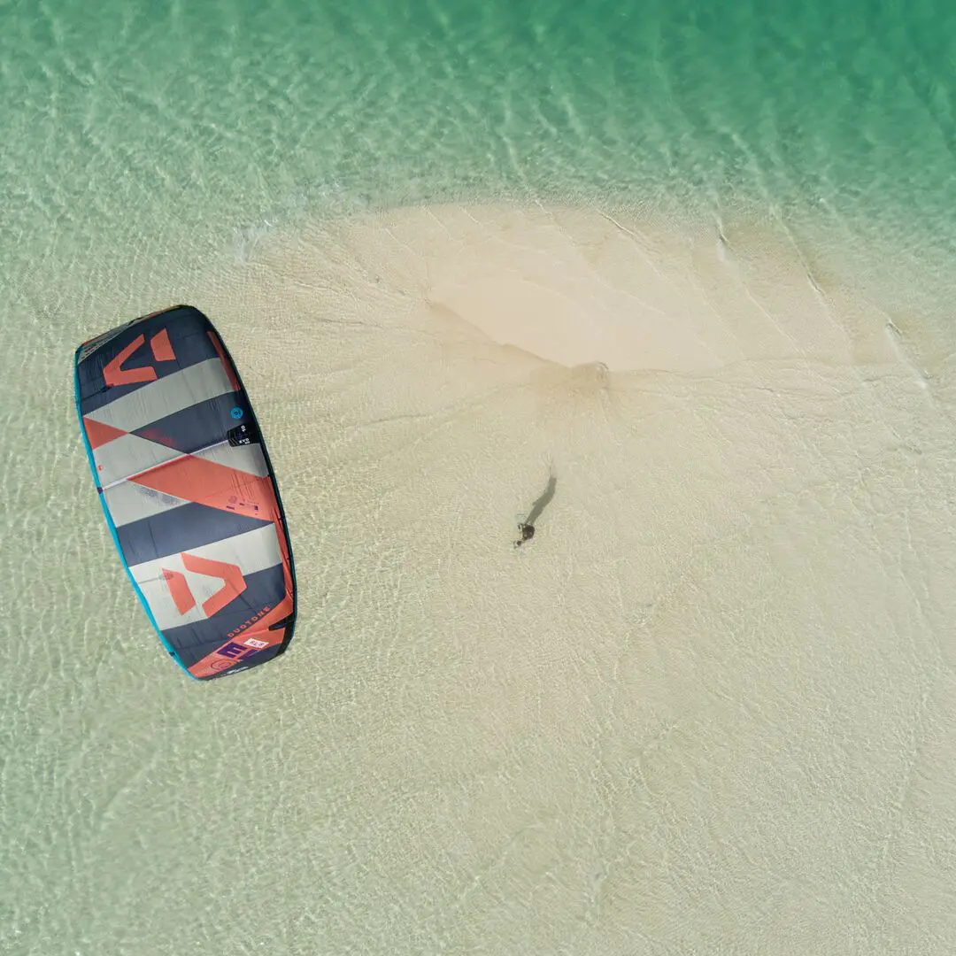 Duotone Evo SLS Kitesurfing Kite 2024 - Image 13