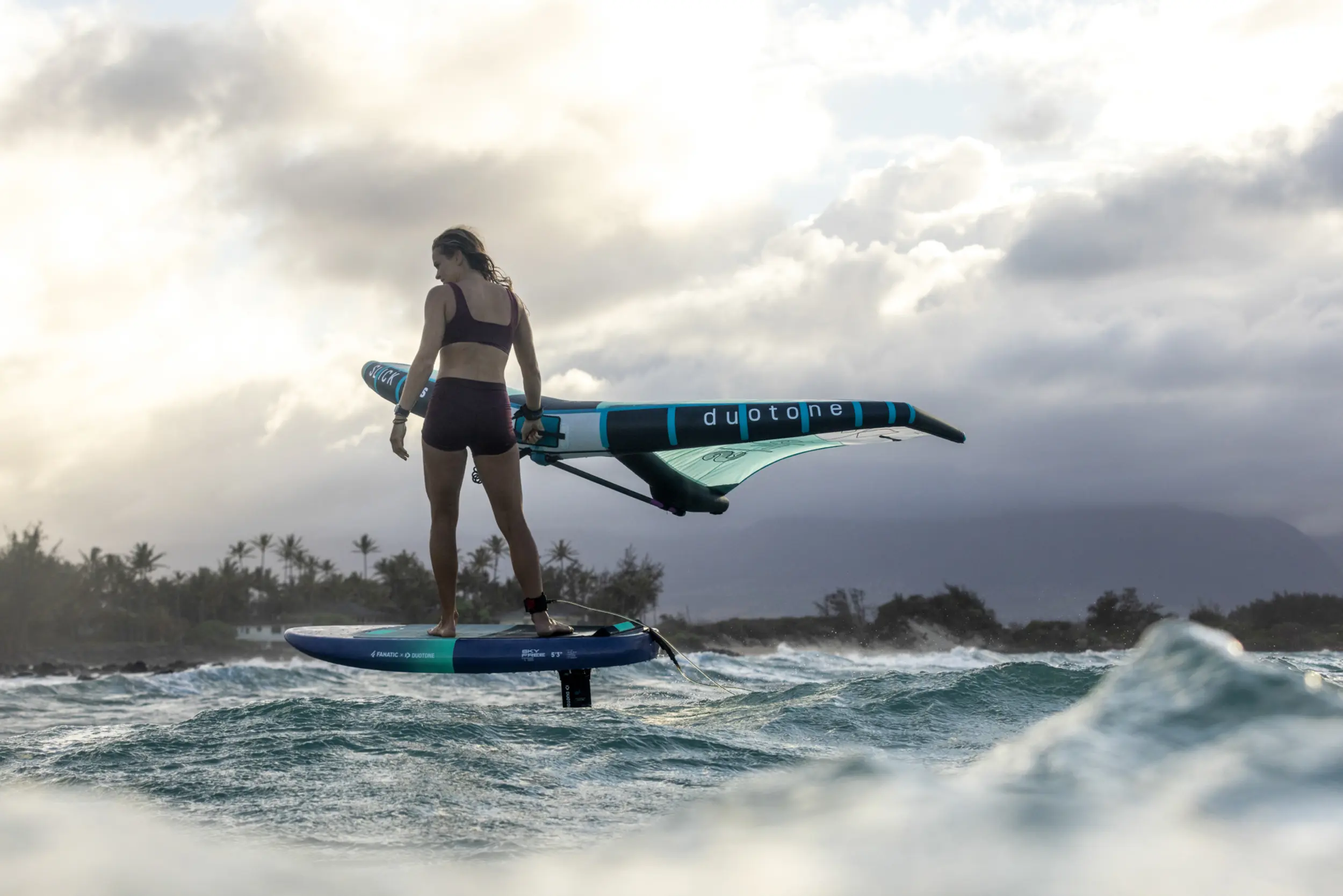 Fanatic Sky Free TE Foiling Board 2023 - Image 15