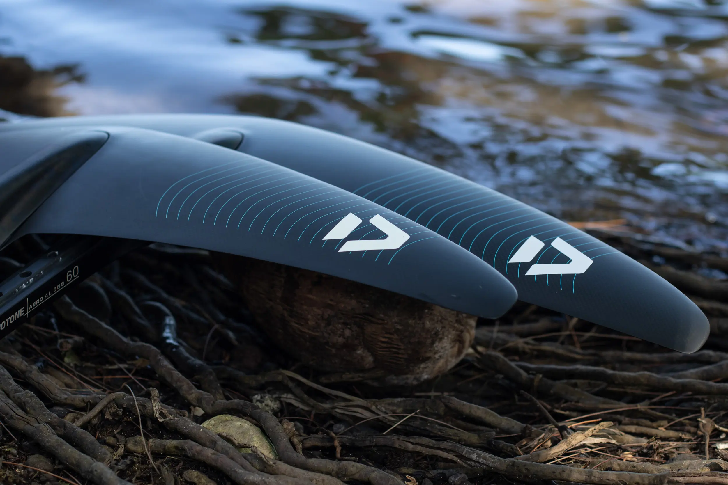 Duotone Aero Glide SLS Foil Wing Set - Image 2