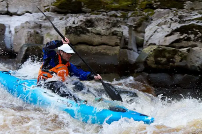 Tootega Kinetic 100 Hydrolite Kayak – Blue - Image 4