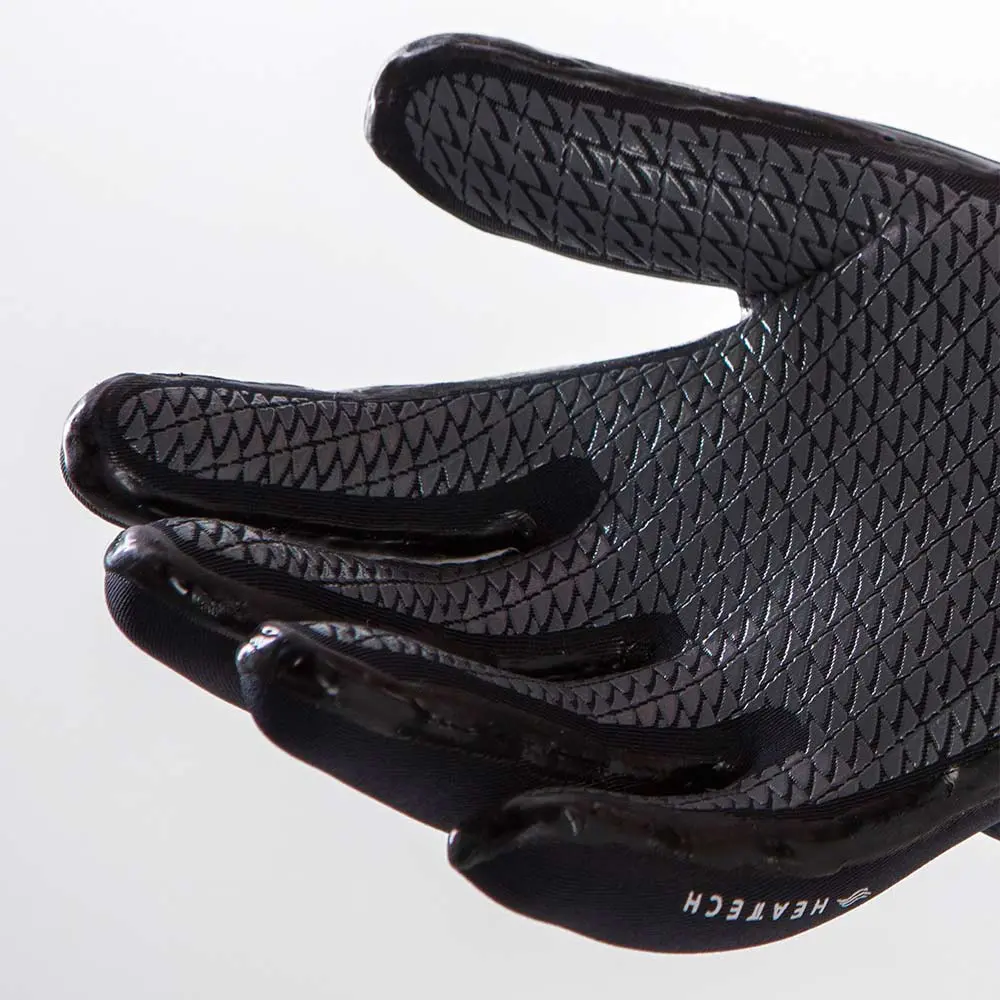 Zone3 Neoprene Heat Tech Swim Gloves - Image 7